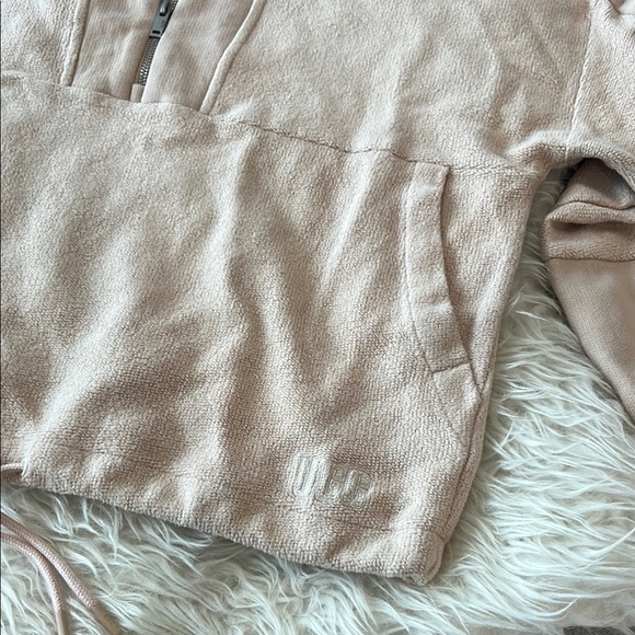 UGG Beige Women's Sweater - Picture 6 of 10